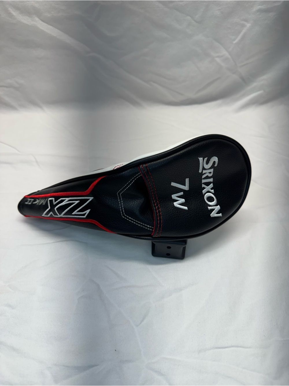 Srixon 7W Golf Club Headcover in Black and Red